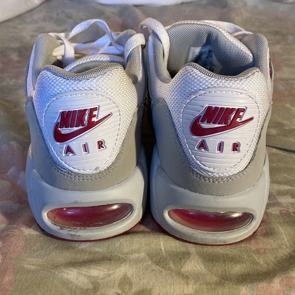 Nike Air Max. Purple, grey, and white. Women’s US 7 - Picture 3 of 3
